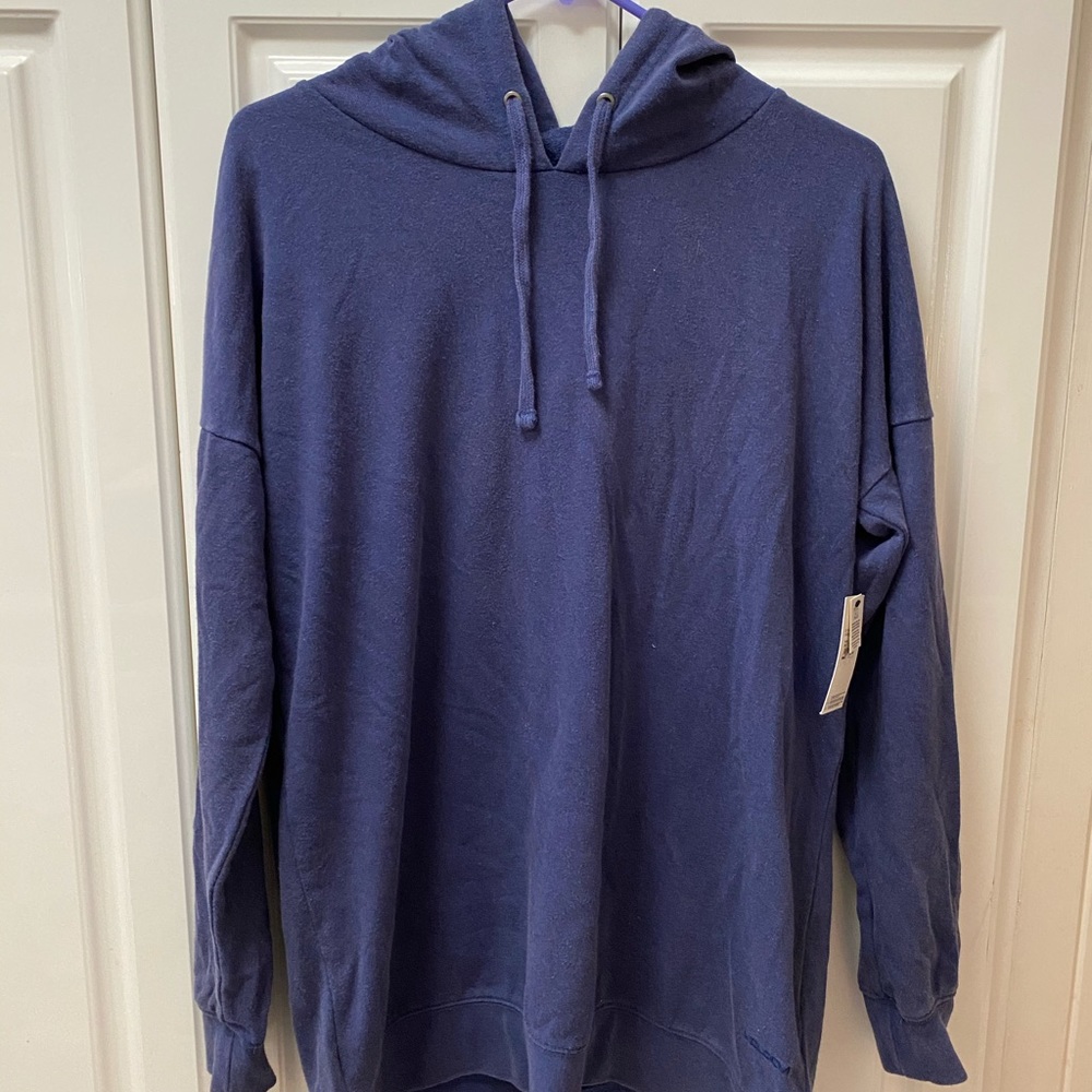 men’s Volcom lightweight blue sweatshirts NWT